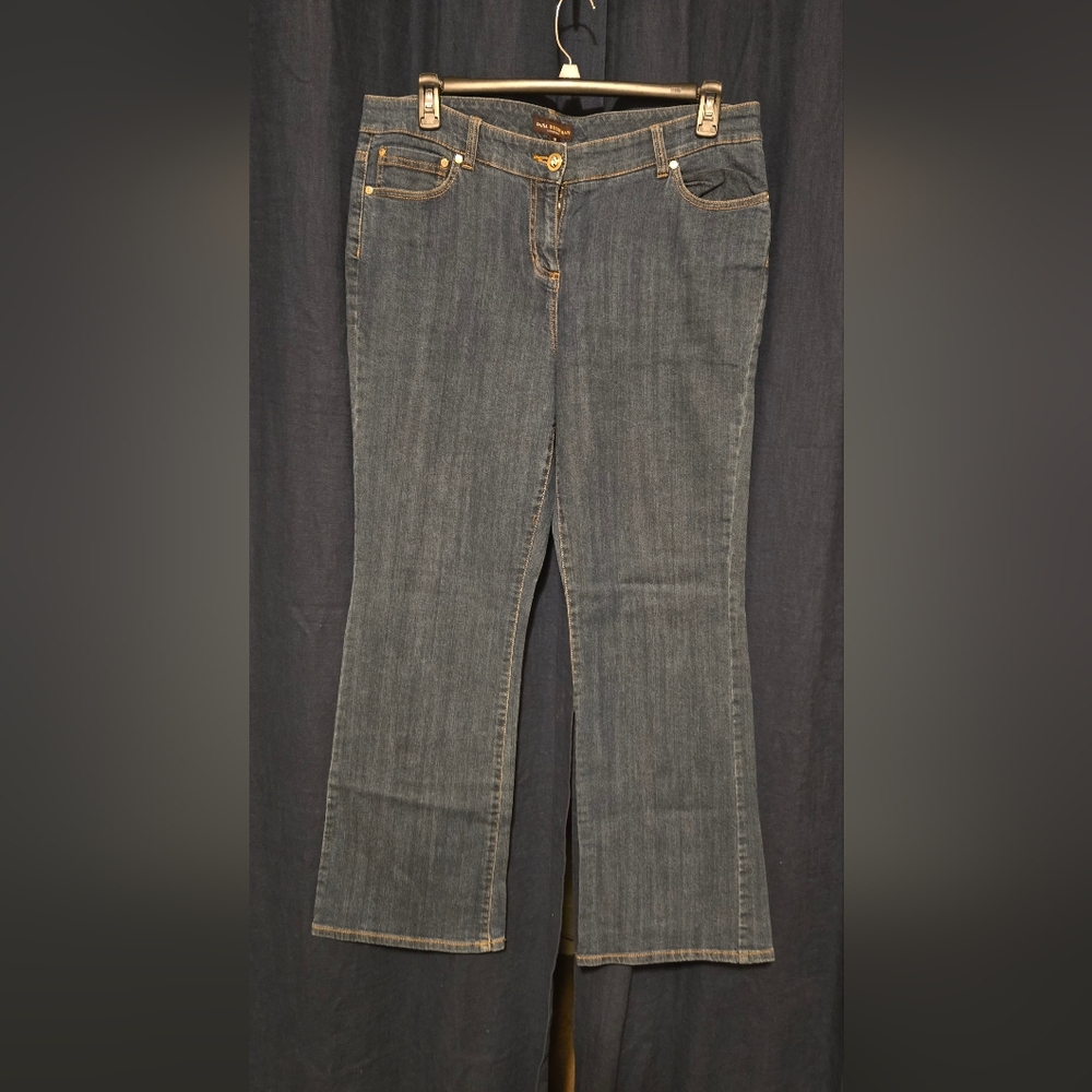 Dana Buchman Blue Jeans Flare & Wide Leg Jeans